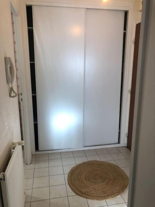Superbe Appartement En Plein Centre Ville. La Roche-sur-Yon Exteriör bild