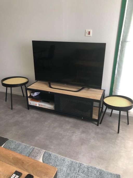 Superbe Appartement En Plein Centre Ville. La Roche-sur-Yon Exteriör bild