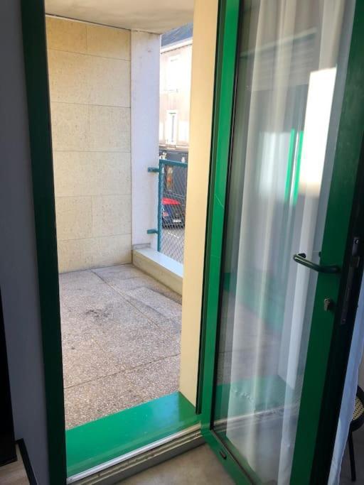 Superbe Appartement En Plein Centre Ville. La Roche-sur-Yon Exteriör bild